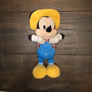 Disney Junior E-I-Oh! Mickey Mouse, Interactive Plush Toy, Sings and Plays Game